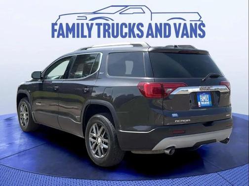 2017 GMC Acadia SLT-1