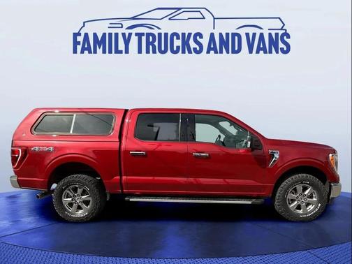 Red 2022 Ford F-150 XLT