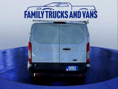 2017 Ford Transit-250 Base