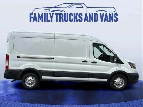 2021 Ford Transit-250 Base