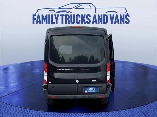 2017 Ford Transit-250 Base