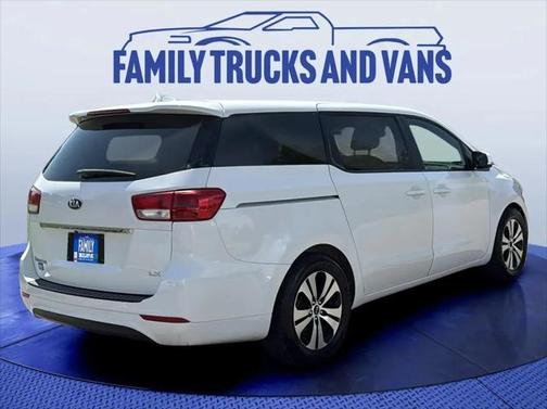 2018 Kia Sedona LX
