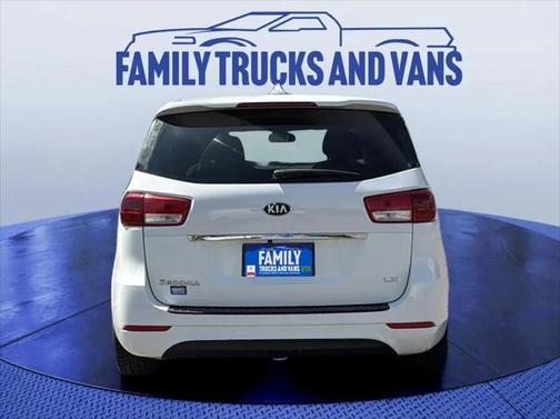 2018 Kia Sedona LX
