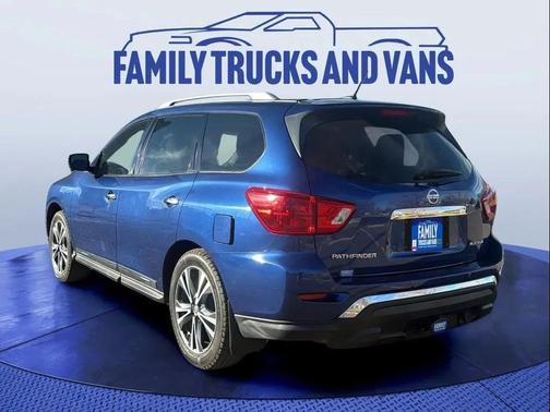2018 Nissan Pathfinder Platinum