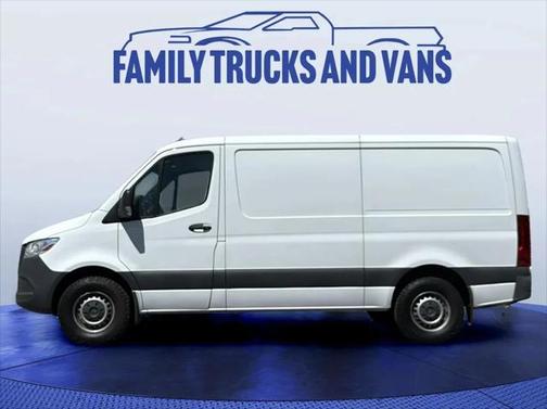 2022 Mercedes-Benz Sprinter 1500 Standard Roof I4