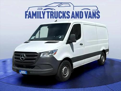 2022 Mercedes-Benz Sprinter 1500 Standard Roof I4