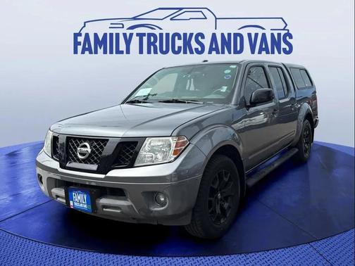 Gun Metallic 2018 Nissan Frontier SV