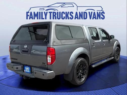 Gun Metallic 2018 Nissan Frontier SV