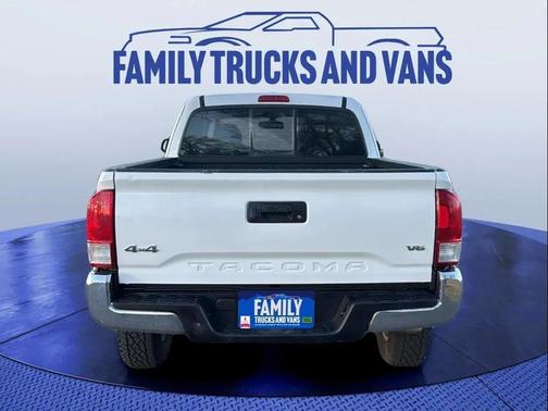 2017 Toyota Tacoma SR5