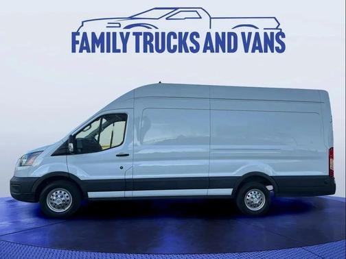 2022 Ford Transit-250 Base