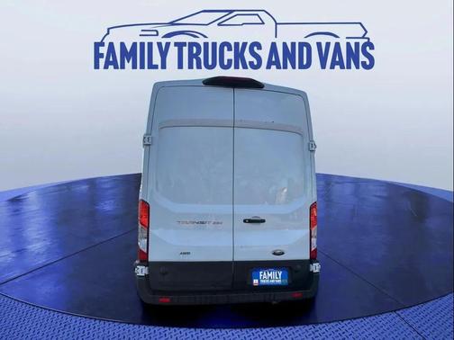 2022 Ford Transit-250 Base