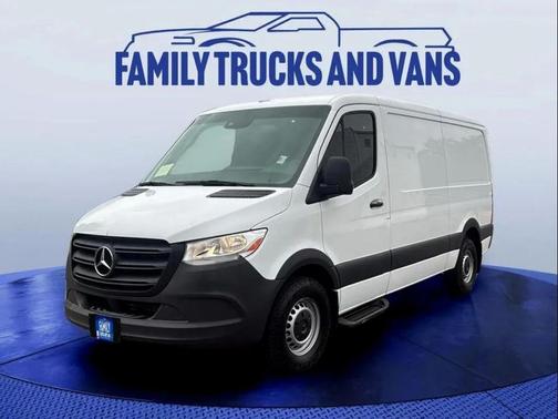 2021 Mercedes-Benz Sprinter 2500 Standard Roof