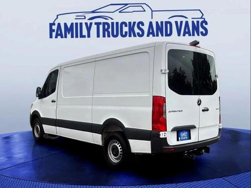 2021 Mercedes-Benz Sprinter 2500 Standard Roof