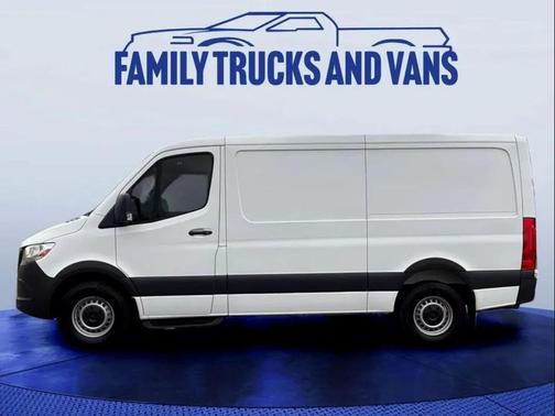 2021 Mercedes-Benz Sprinter 2500 Standard Roof