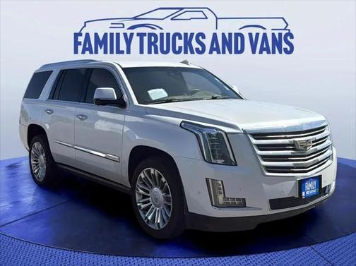 2017 Cadillac Escalade Platinum