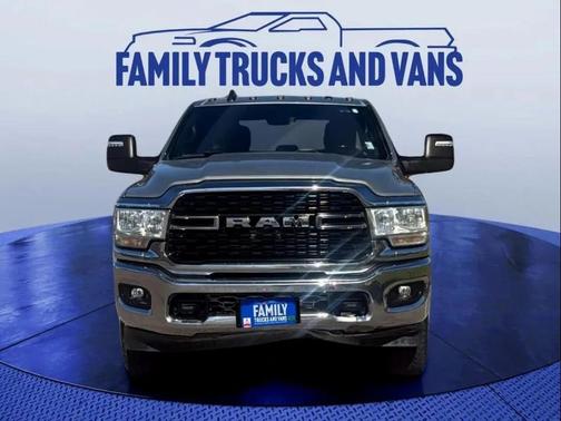 2023 RAM 2500 Big Horn Crew Cab 4x4 8' Box