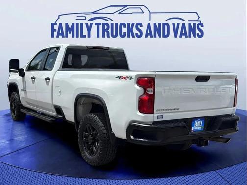Summit White 2023 Chevrolet Silverado 3500 WT