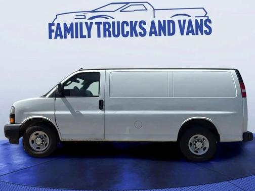 2020 Chevrolet Express 2500 RWD 2500 Regular Wheelbase WT