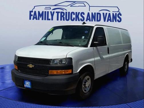 2020 Chevrolet Express 2500 RWD 2500 Regular Wheelbase WT