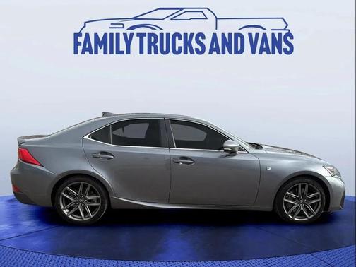 2018 Lexus IS 300 Base