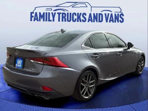 2018 Lexus IS 300 Base