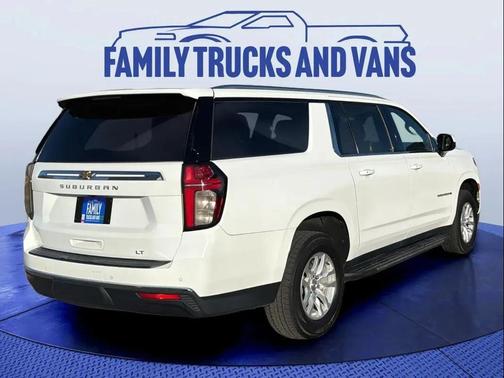 2021 Chevrolet Suburban LT