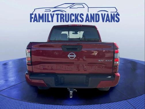 2022 Nissan Frontier SV