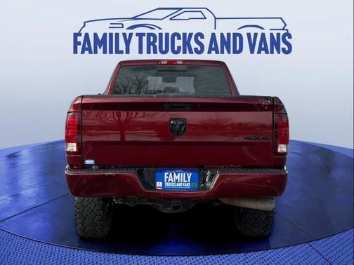 2018 RAM 2500 Laramie Crew Cab 4x4 6'4' Box