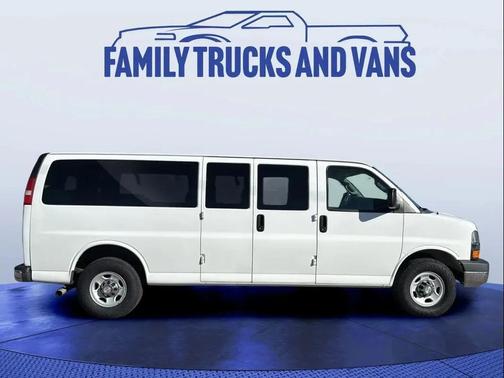 2016 Chevrolet Express 3500 LT