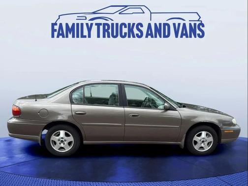 2002 Chevrolet Malibu Base