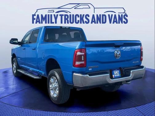 2020 RAM 2500 Big Horn Crew Cab 4x4 6'4' Box