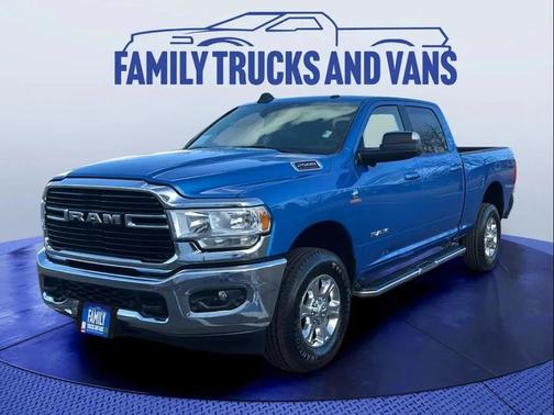 2020 RAM 2500 Big Horn Crew Cab 4x4 6'4' Box