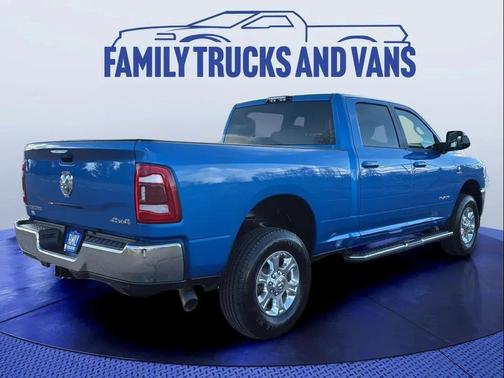 2020 RAM 2500 Big Horn Crew Cab 4x4 6'4' Box