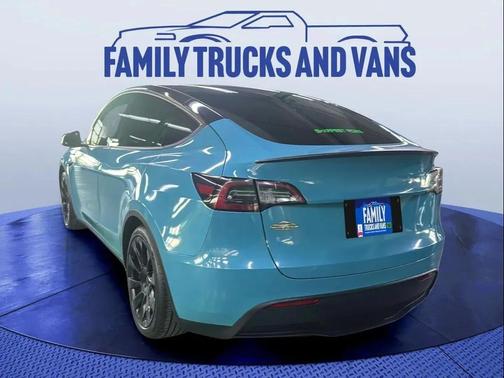 2022 Tesla Model Y Performance Dual Motor All-Wheel Drive