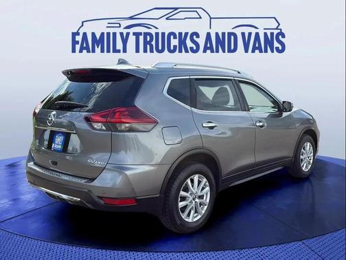 2019 Nissan Rogue SV