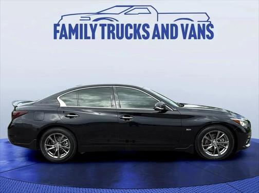 2017 INFINITI Q50 3.0t Signature Edition