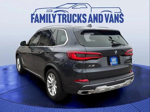 Gray 2019 BMW X5 xDrive40i