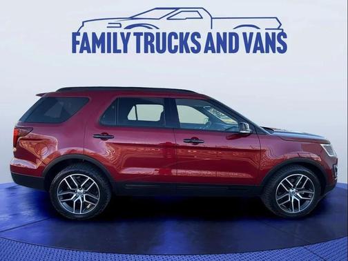 2016 Ford Explorer Sport