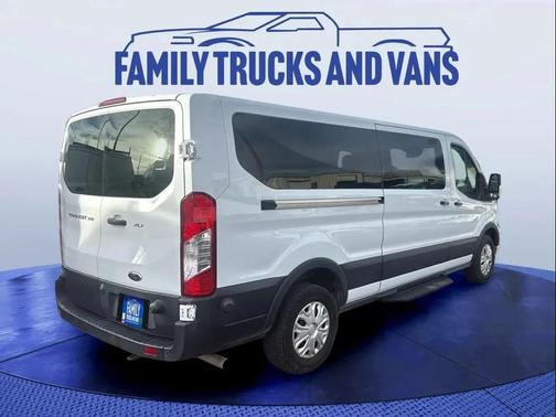 2024 Ford Transit-350 XLT
