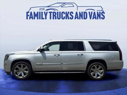 2017 Cadillac Escalade ESV Luxury