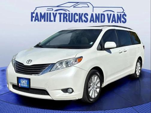 2015 Toyota Sienna XLE