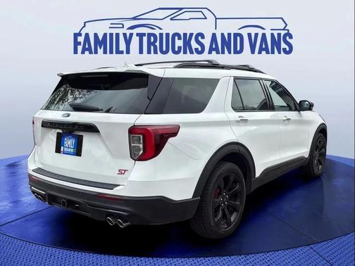 Star White Metallic Tri-Coat 2021 Ford Explorer ST