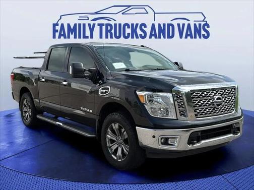 2017 Nissan Titan SV