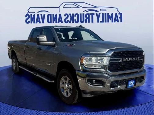 2023 RAM 2500 Big Horn Crew Cab 4x4 8' Box