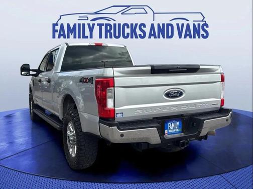 Ingot Silver Metallic 2019 Ford F-250 XLT