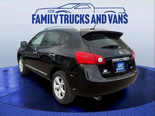 2011 Nissan Rogue SV