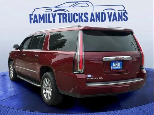 2017 GMC Yukon XL Denali