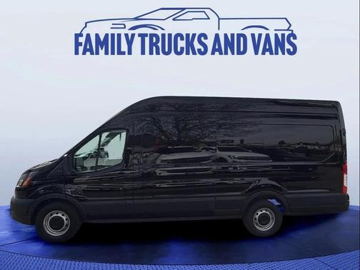 Agate Black Metallic 2022 Ford Transit-250 Base