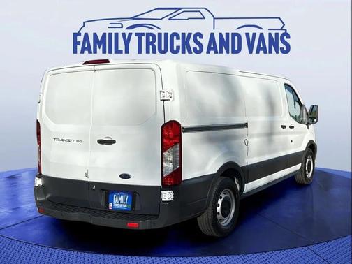 2017 Ford Transit-150 Base