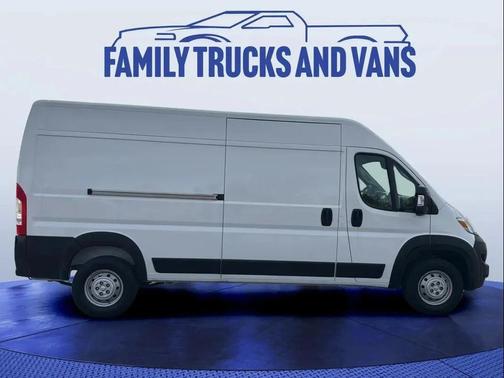 Bright White Clearcoat 2023 RAM ProMaster 3500 High Roof